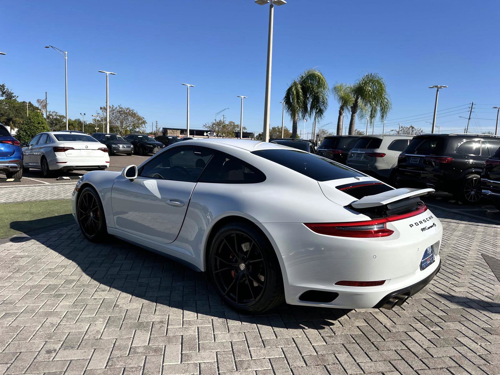 Used 2017 Porsche 911 Carrera 4S image 5