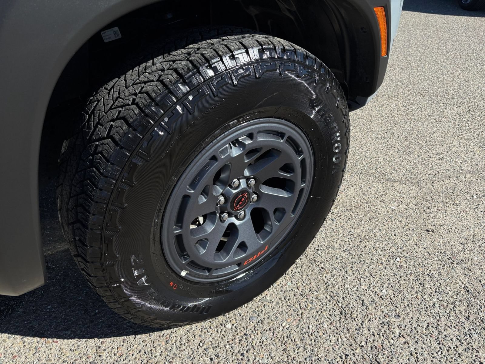 Used 2026 Nissan Frontier PRO-4X AWD/4WD image 31