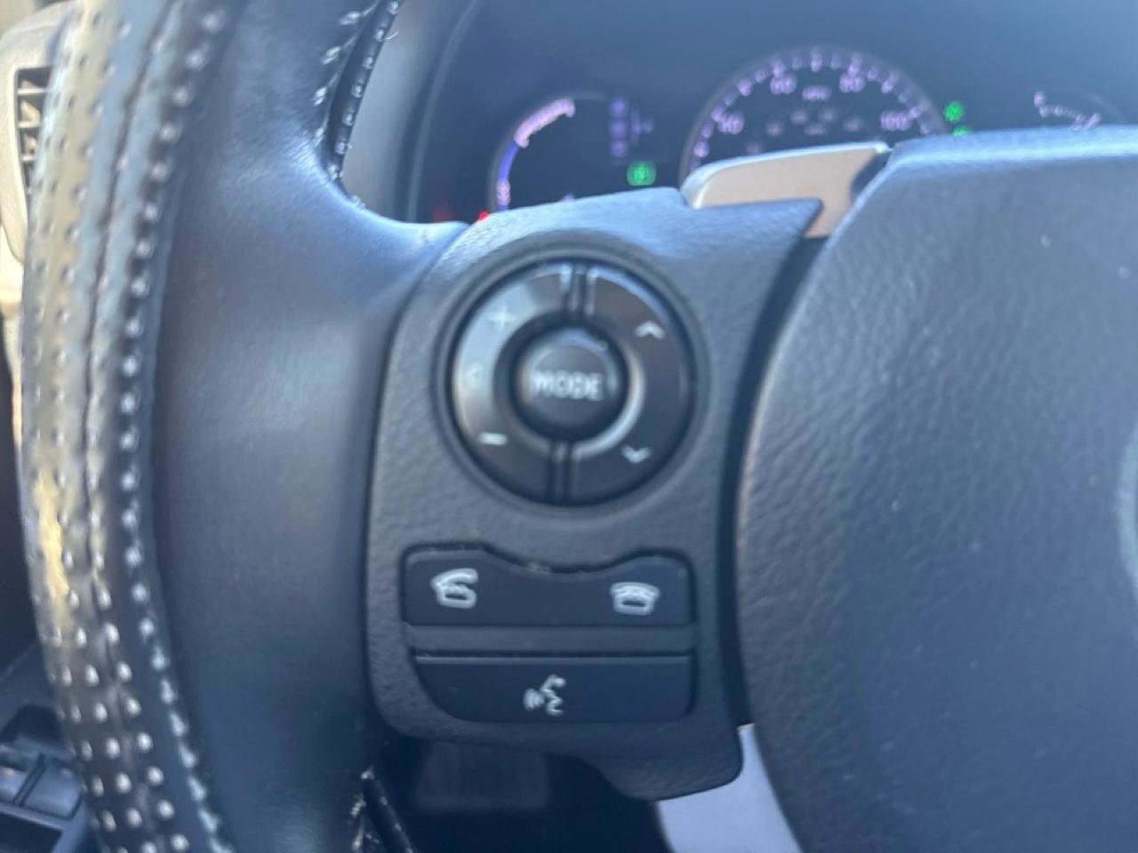 Used 2014 Lexus CT 200h image 16