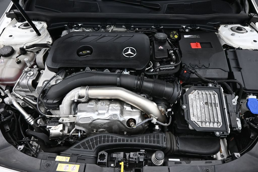Used 2025 Mercedes-Benz CLA 250 4MATIC image 19