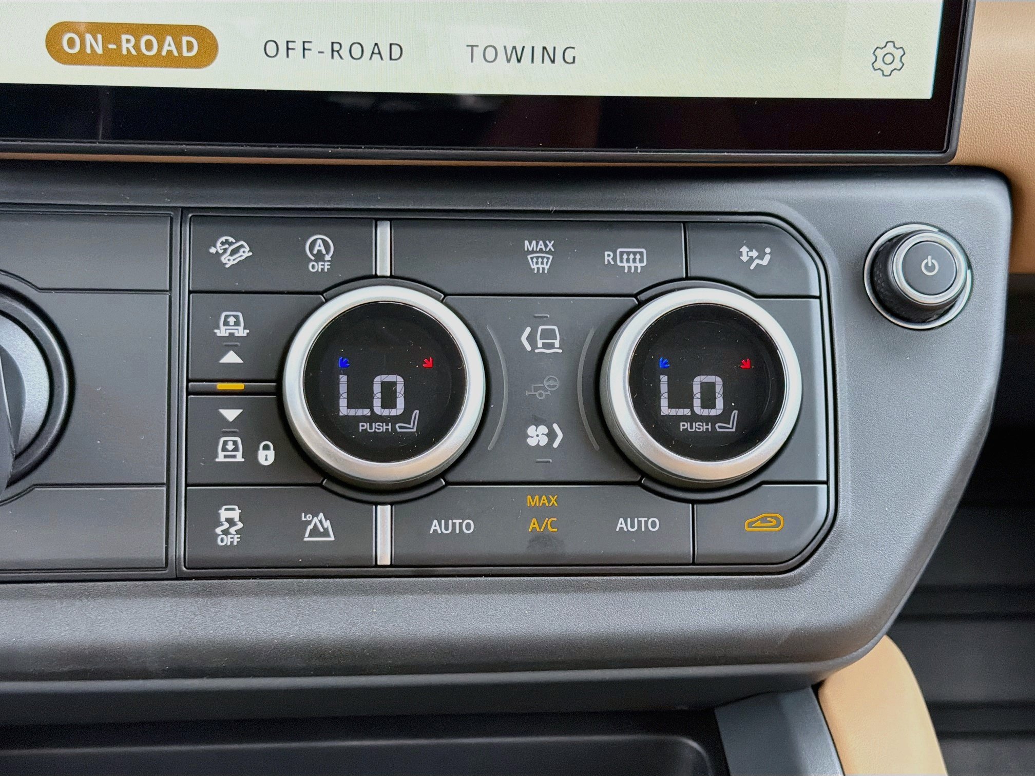 New 2026 Land Rover Defender 110 S AWD/4WD image 35