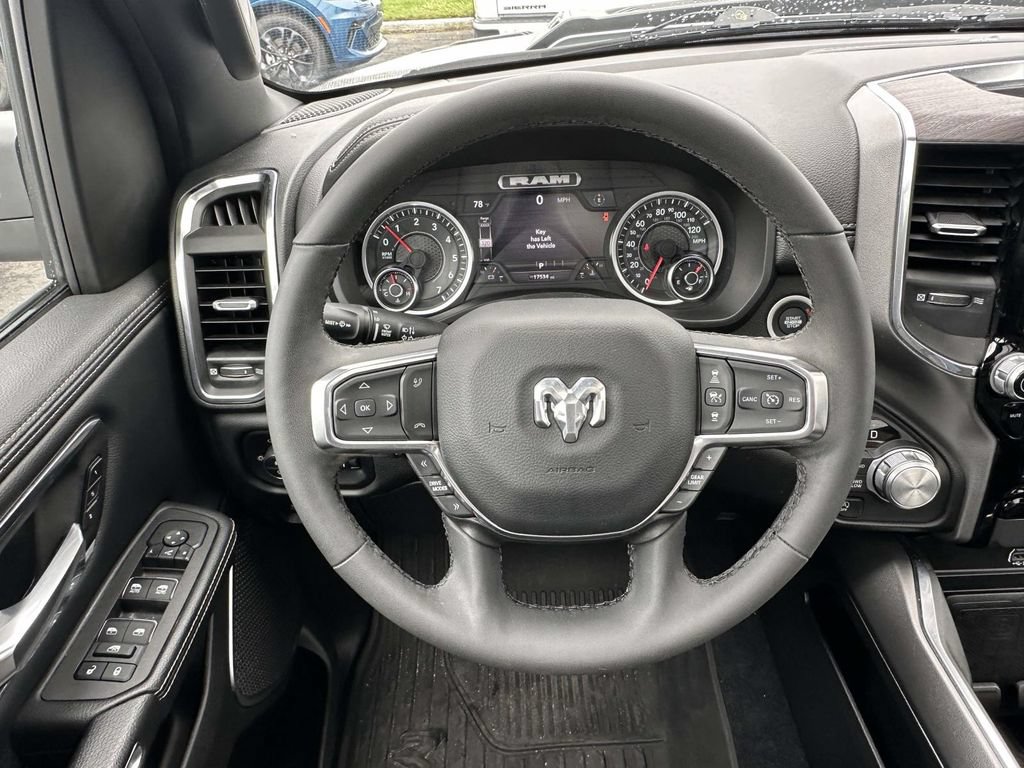 Used 2025 RAM 1500 Laramie w/ Sport Appearance Package AWD/4WD image 15