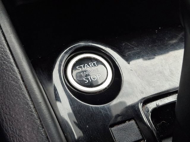 Used 2021 Nissan Versa S image 23