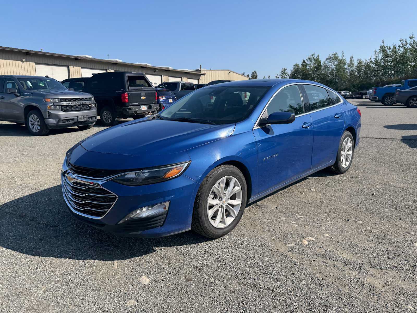 Used 2023 Chevrolet Malibu LT FWD image 3