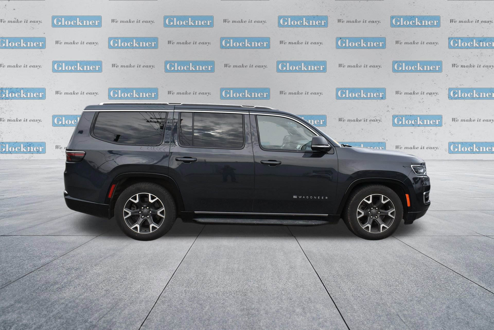 Used 2023 Jeep Wagoneer Series III w/ Rear Seat Video Group 1 image 3