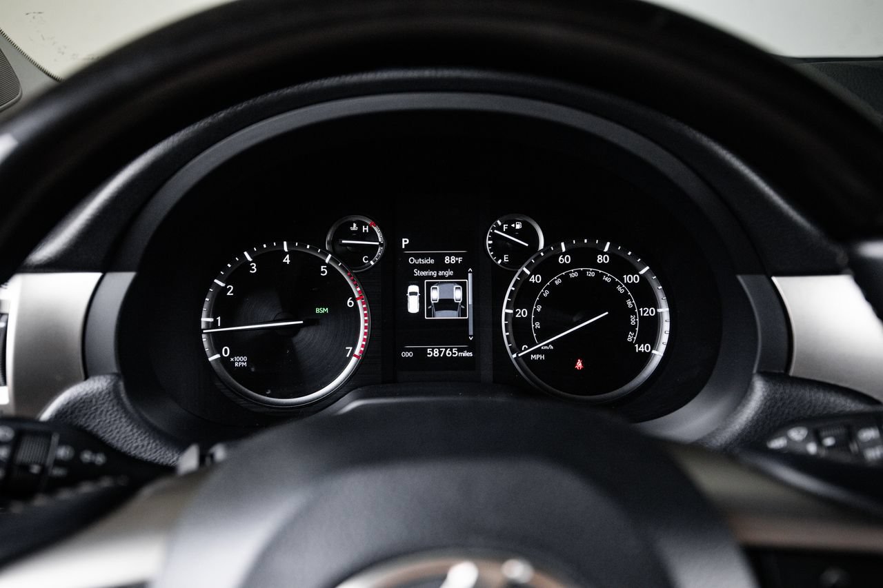 Used 2021 Lexus GX 460 Premium w/ Premium Package AWD/4WD image 15