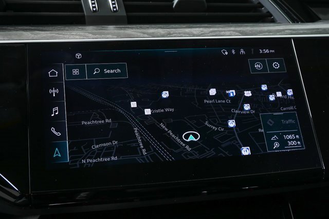 Used 2021 Audi e-tron Premium w/ Convenience Plus Package image 15