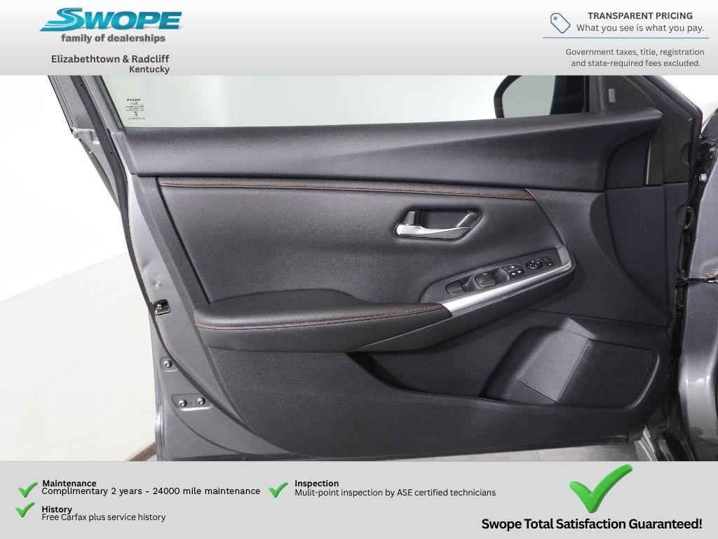Certified 2023 Nissan Sentra SR w/ Midnight Edition Package FWD image 14