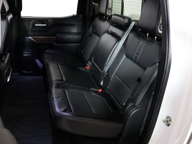Used 2020 Chevrolet Silverado 1500 High Country w/ Technology Package AWD/4WD image 14