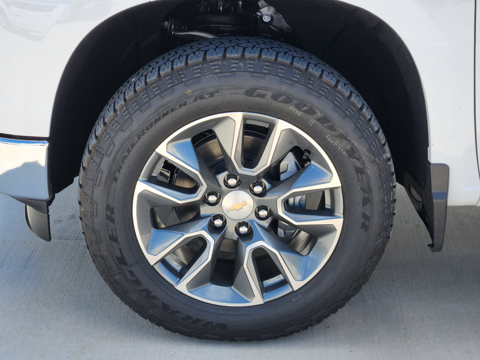 New 2026 Chevrolet Silverado 1500 LT w/ Texas Edition Plus AWD/4WD image 11