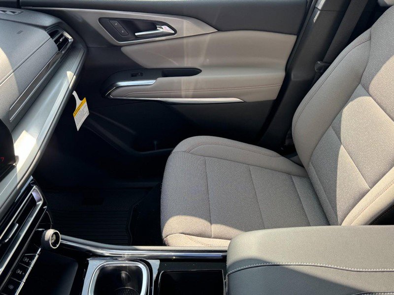 New 2026 Chevrolet Traverse LT AWD/4WD image 32
