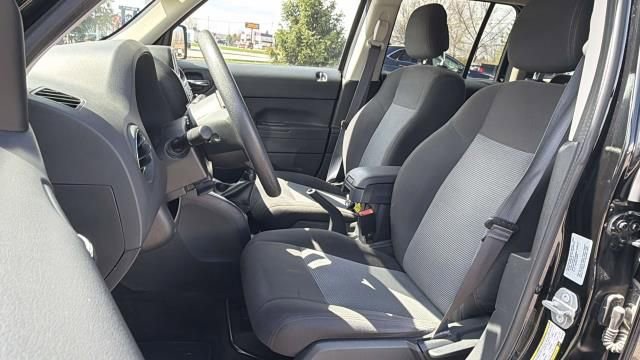 Used 2017 Jeep Patriot Sport image 6