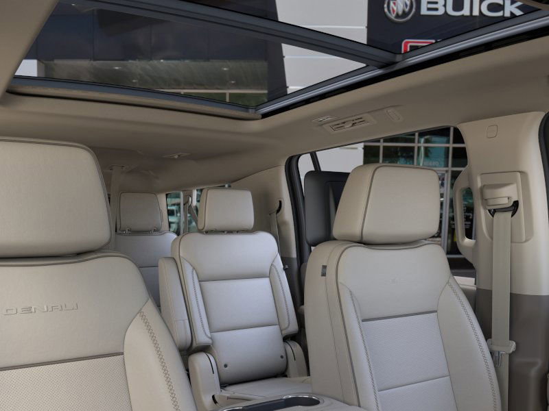 New 2026 GMC Yukon XL Denali w/ Denali Reserve Package image 24