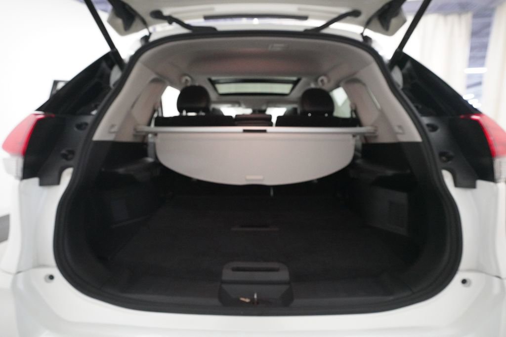 Used 2020 Nissan Rogue SL image 10