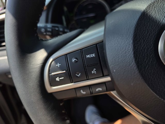 Used 2019 Lexus RX 450h AWD w/ Luxury Package image 22
