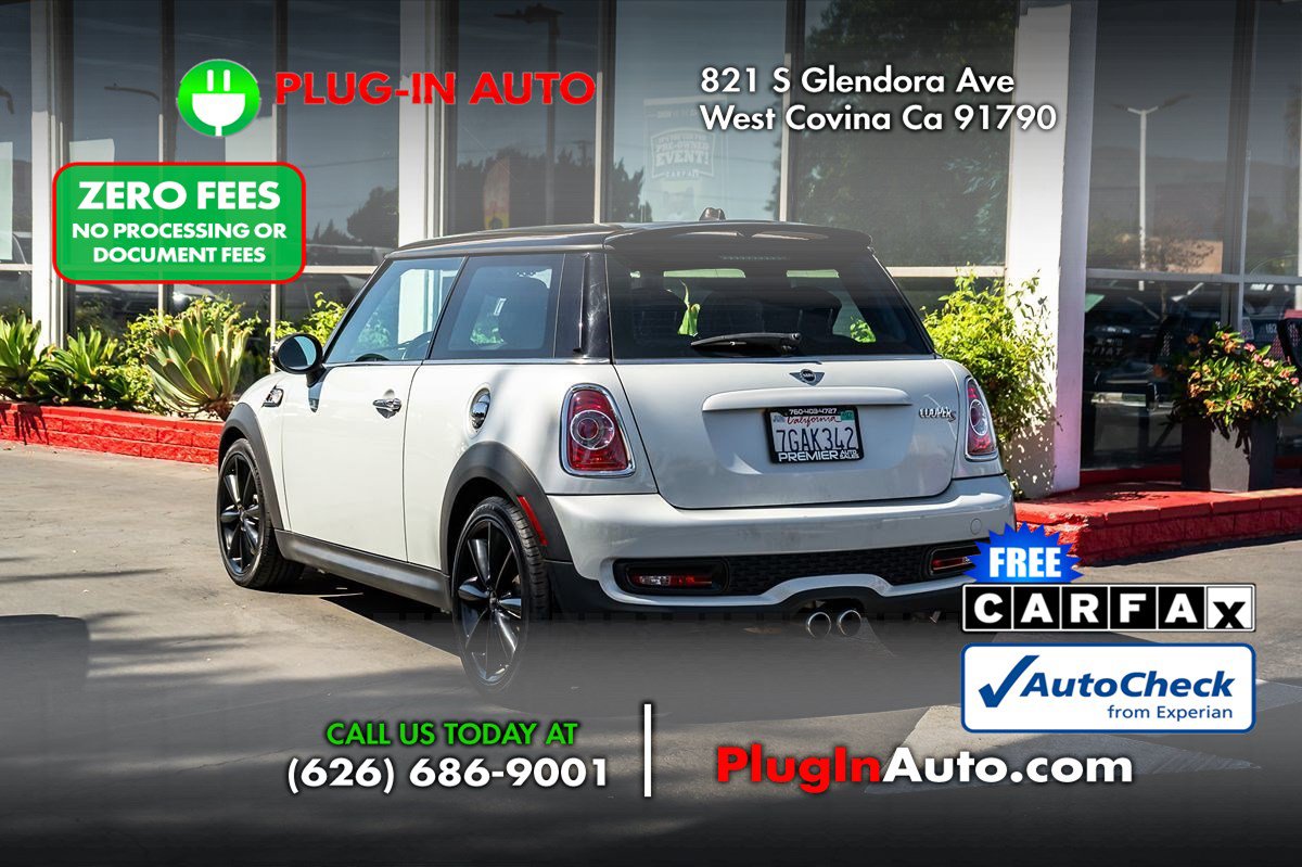Used 2011 MINI Cooper S FWD image 2