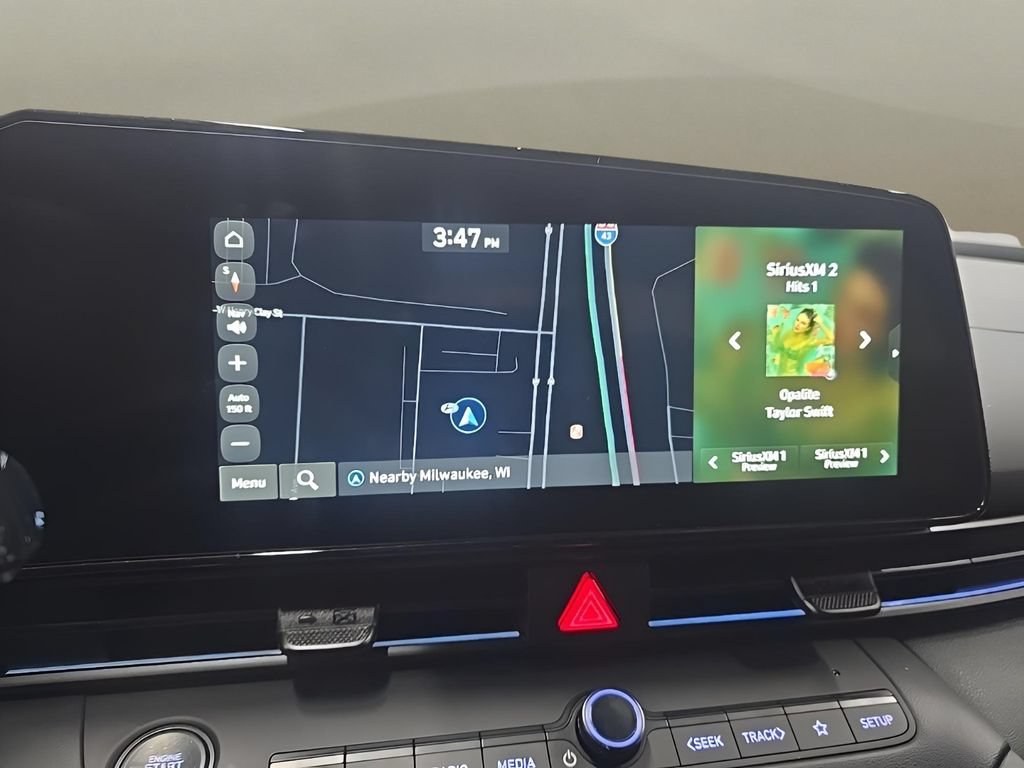 New 2026 Hyundai Elantra SEL FWD image 22