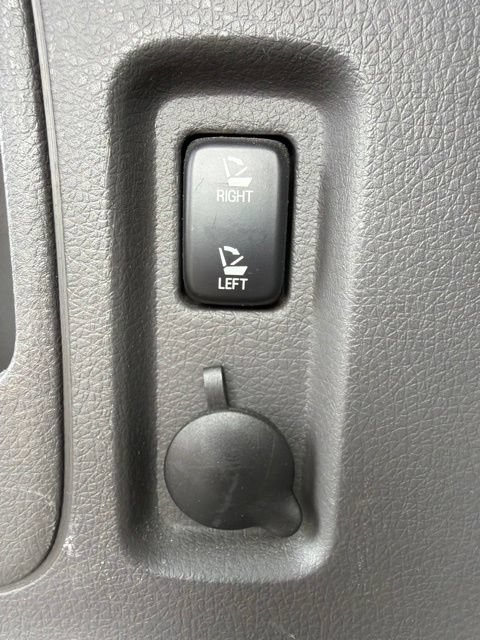 Used 2012 Ford Edge Limited AWD/4WD image 11