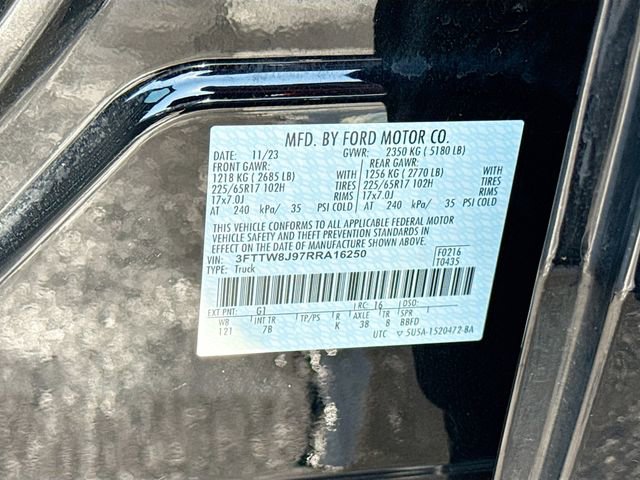 Certified 2024 Ford Maverick XLT w/ XLT Luxury Package image 32