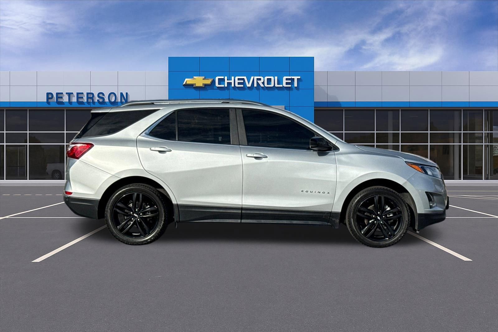 Used 2021 Chevrolet Equinox LT image 3