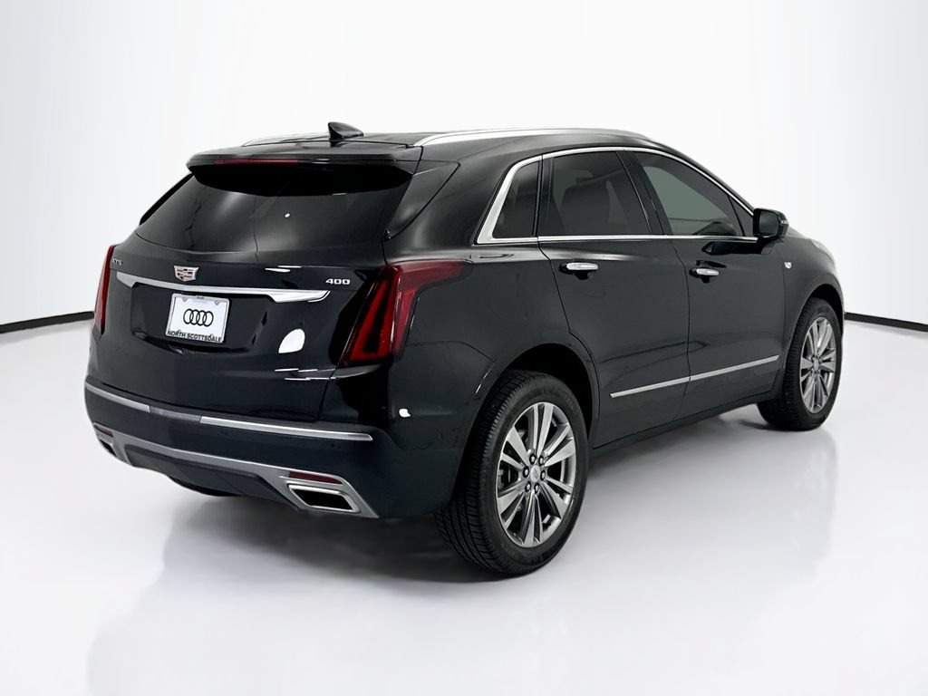 Used 2024 Cadillac XT5 Premium Luxury w/ Platinum Package FWD image 5