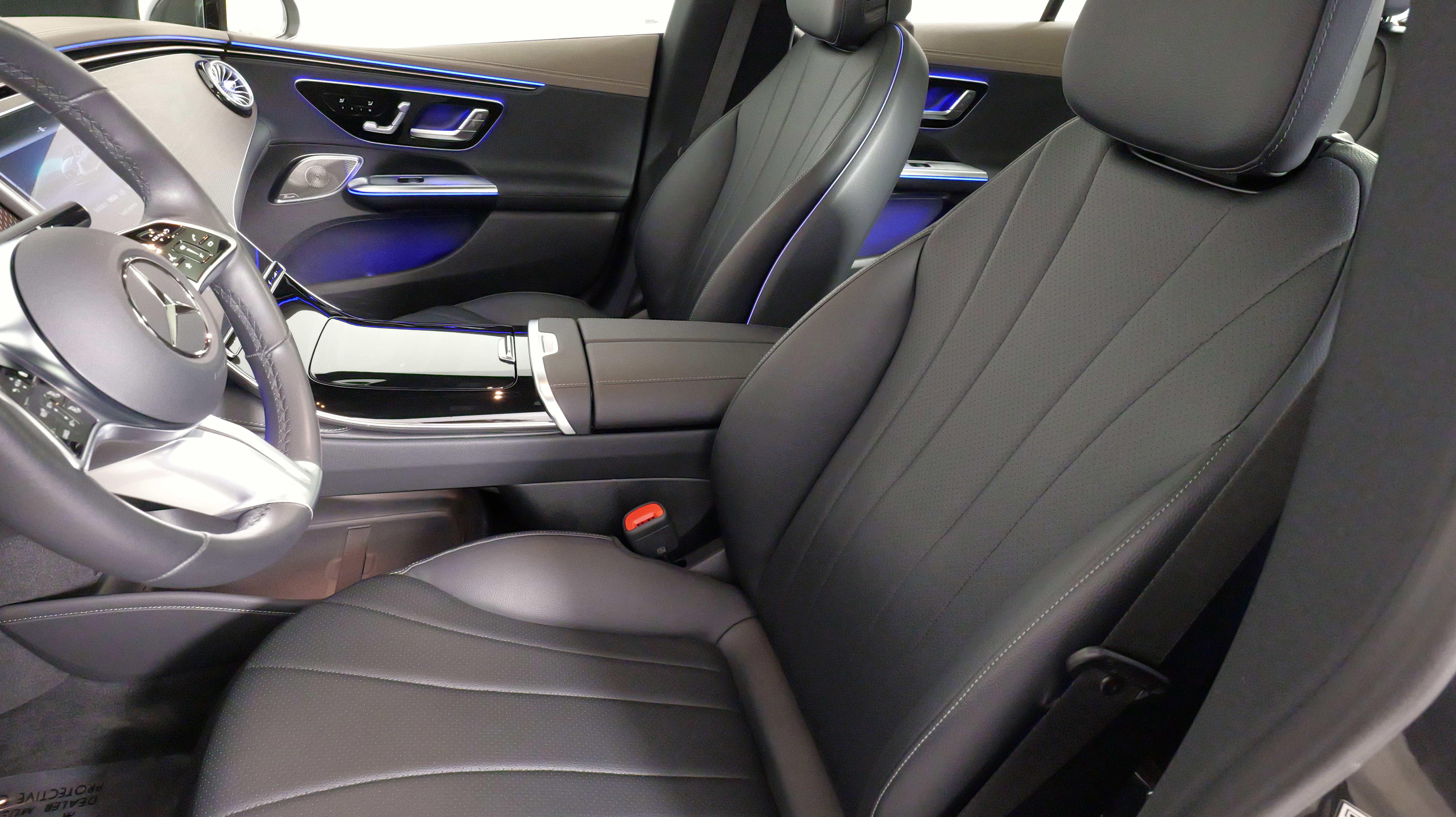 Used 2024 Mercedes-Benz EQE 350+ 4MATIC Sedan image 31