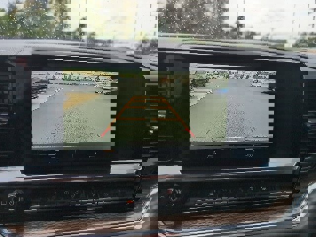 Used 2025 Chevrolet Silverado 1500 LT image 29