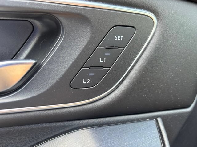 Certified 2023 Nissan Rogue Platinum AWD/4WD image 16