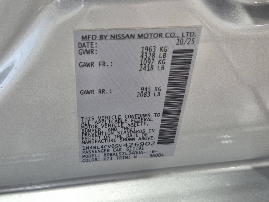 Used 2025 Nissan Altima 2.5 SR FWD image 30