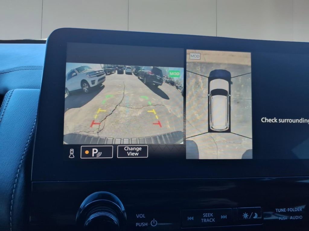 Used 2023 Nissan Armada Platinum w/ Captain's Chairs Package image 22