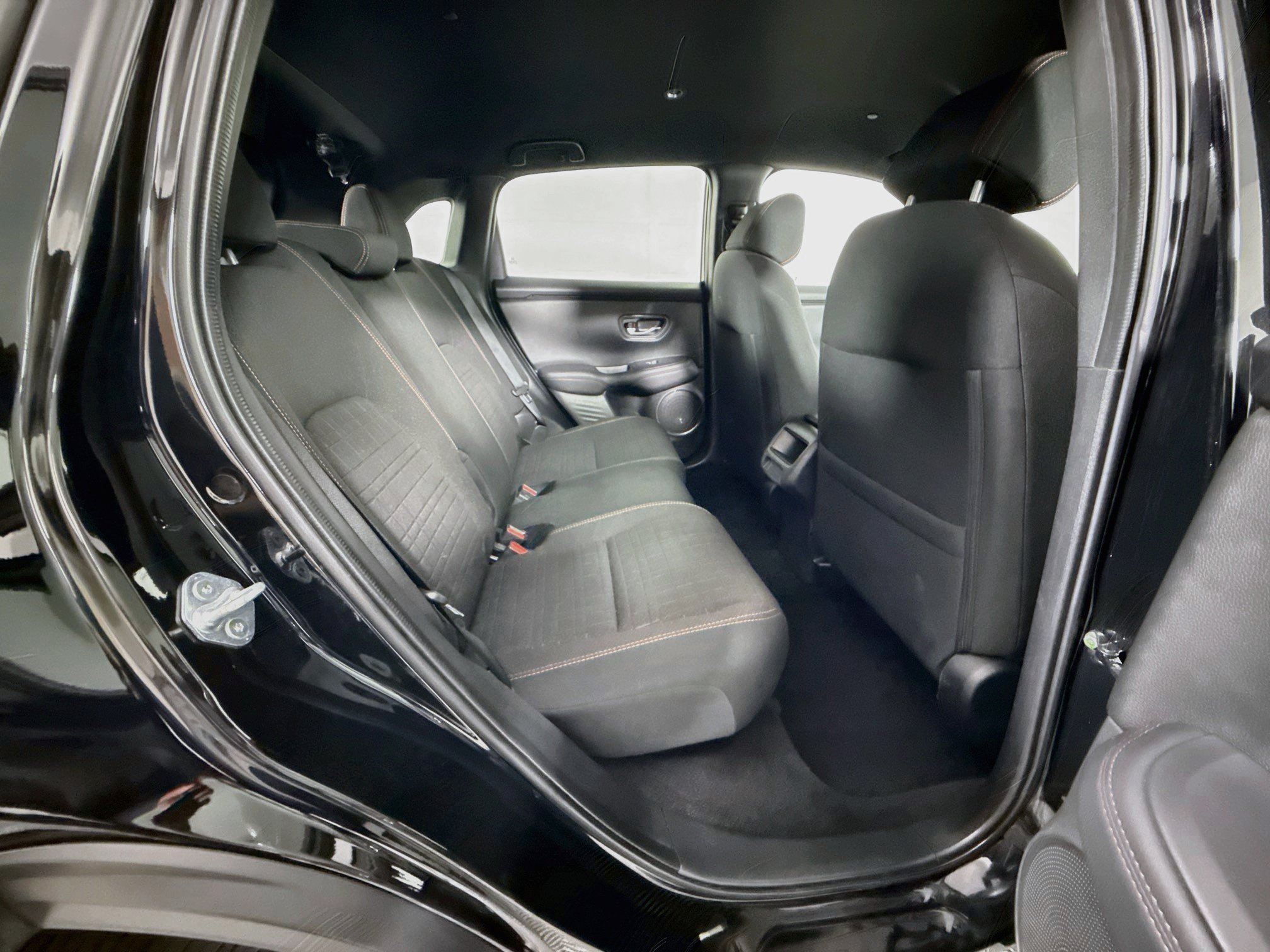 Used 2025 Honda HR-V Sport image 24