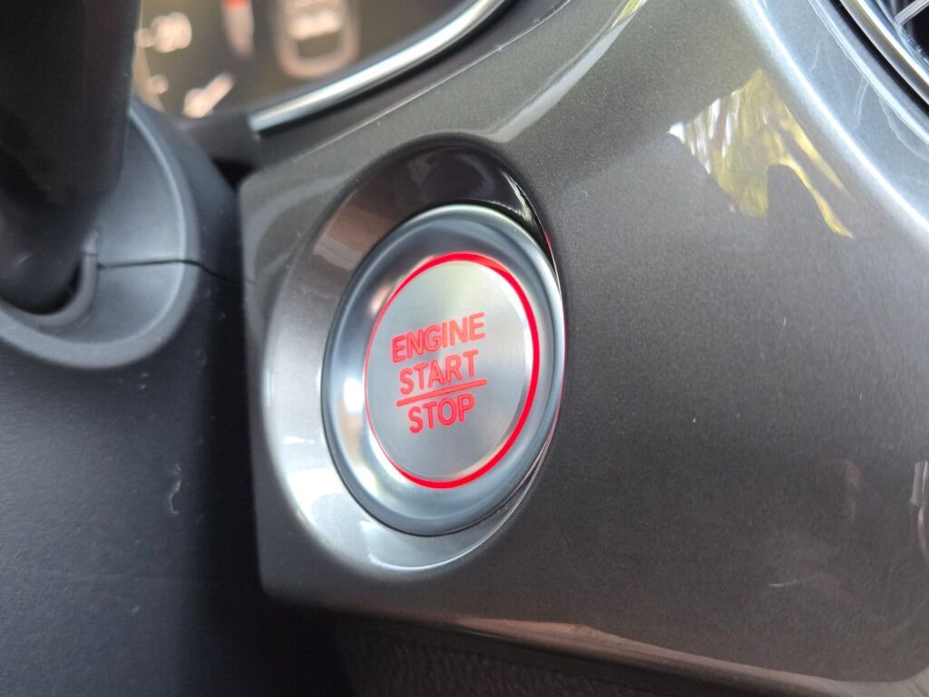 New 2025 Acura Integra Base image 30