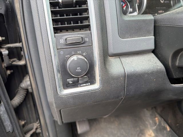 Used 2017 RAM 3500 Big Horn AWD/4WD image 11