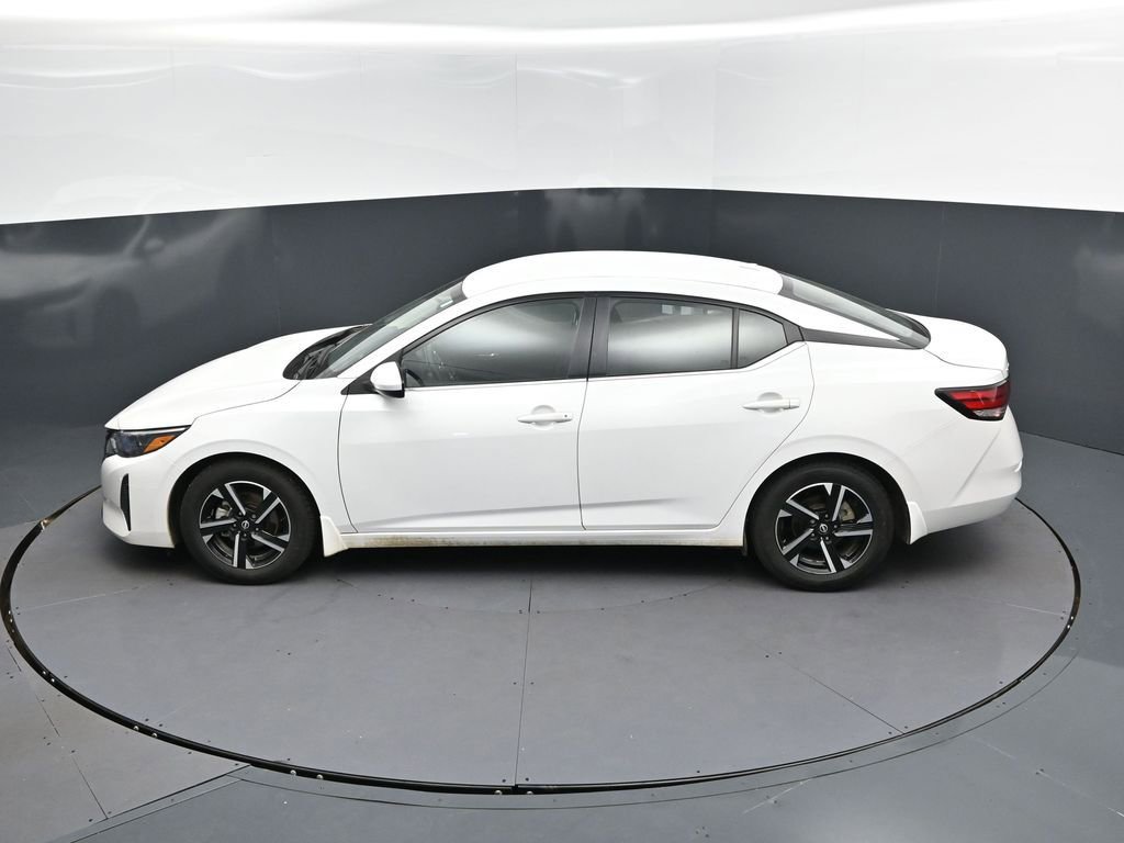 Used 2024 Nissan Sentra SV w/ All-Weather Package FWD image 32