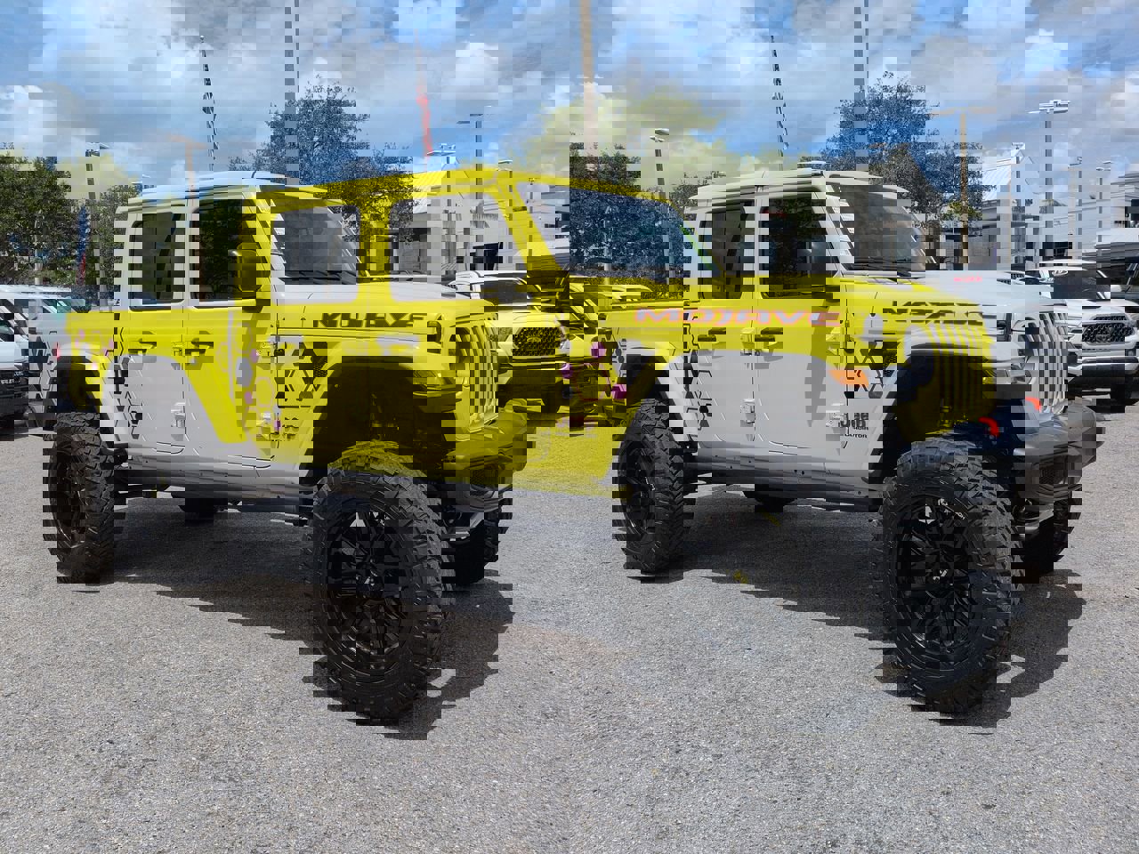 Used 2023 Jeep Gladiator Mojave w/ Trailer Tow Package image 2