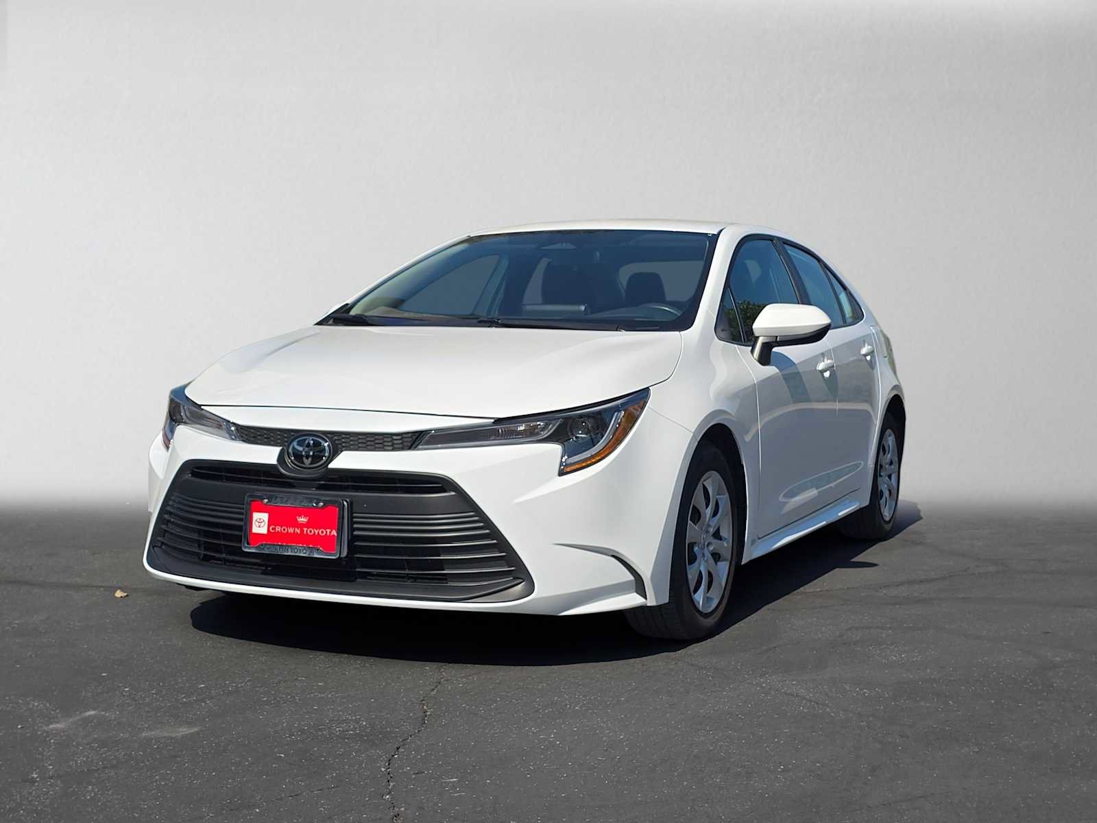 Certified 2025 Toyota Corolla LE FWD image 7