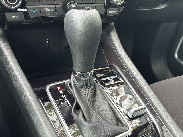 Certified 2024 Jeep Compass Sport image 34