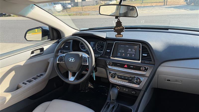 Used 2019 Hyundai Sonata ECO FWD image 19