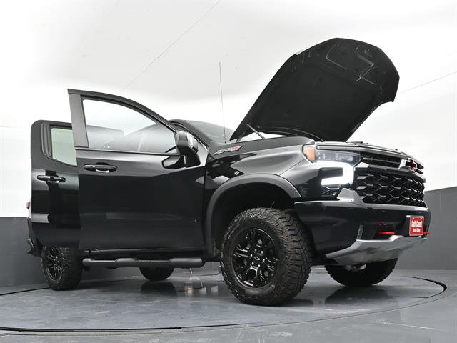 Used 2024 Chevrolet Silverado 1500 ZR2 w/ Technology Package AWD/4WD image 47