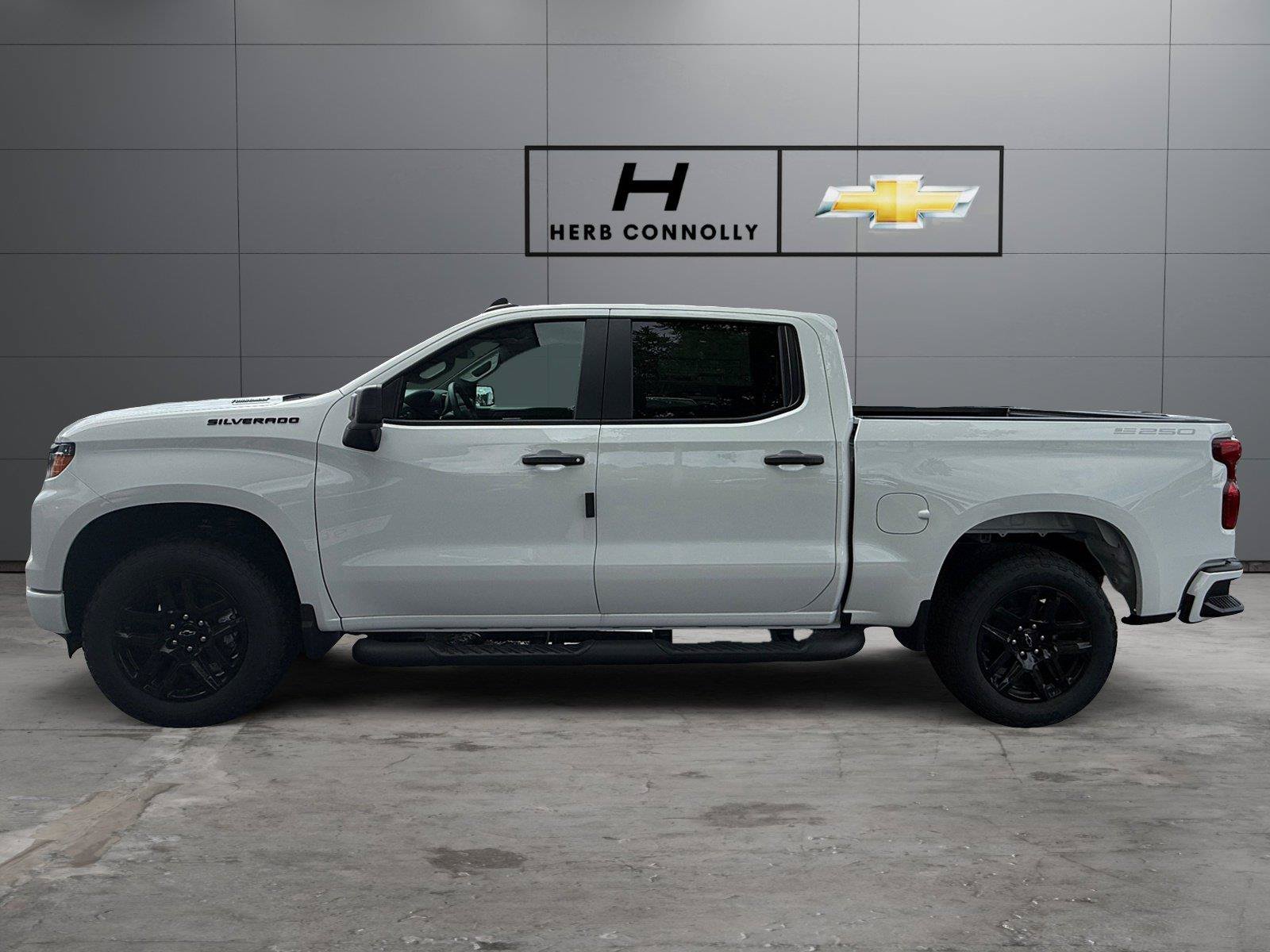 New 2026 Chevrolet Silverado 1500 Custom AWD/4WD video 2
