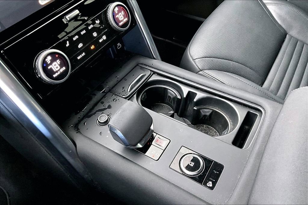 Used 2022 Land Rover Discovery S R-Dynamic image 18