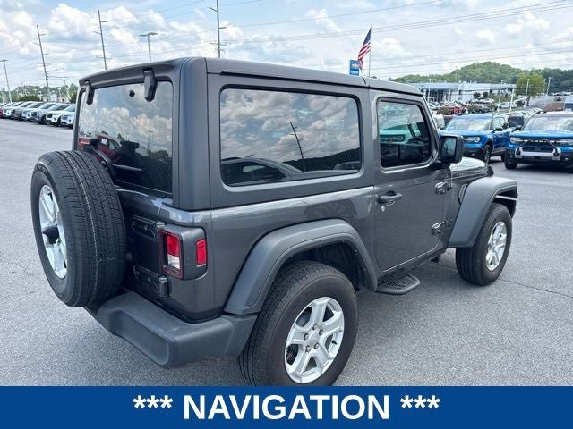 Used 2023 Jeep Wrangler Sport AWD/4WD image 3