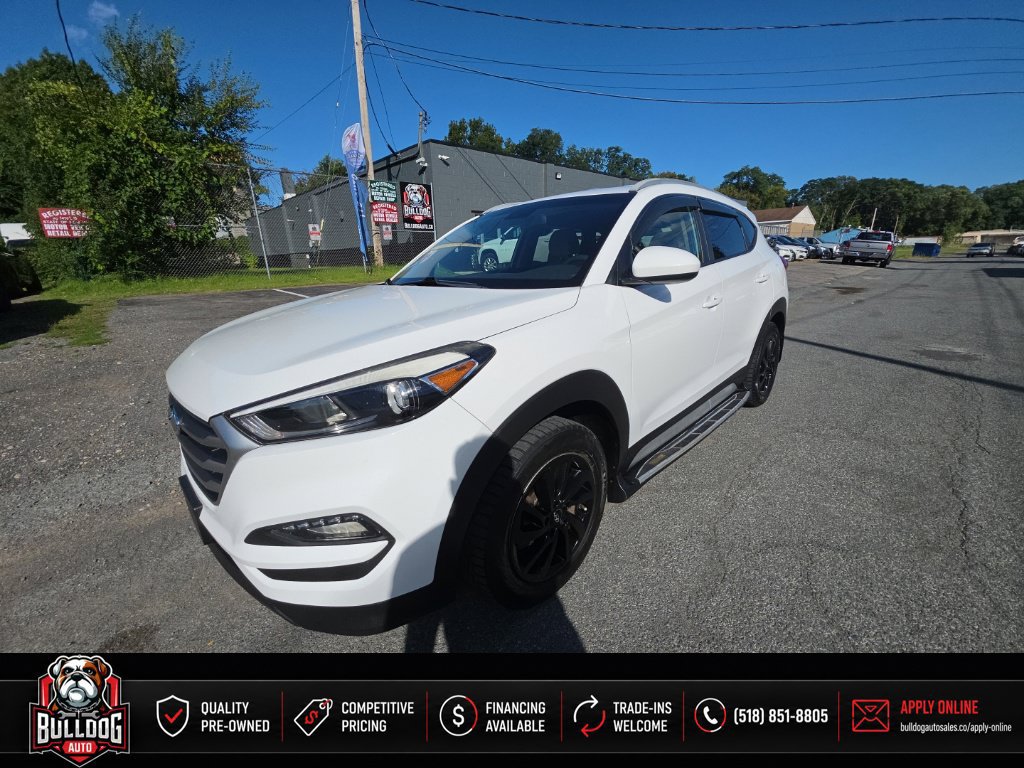 Used 2017 Hyundai Tucson SE w/ SE Popular Package 02