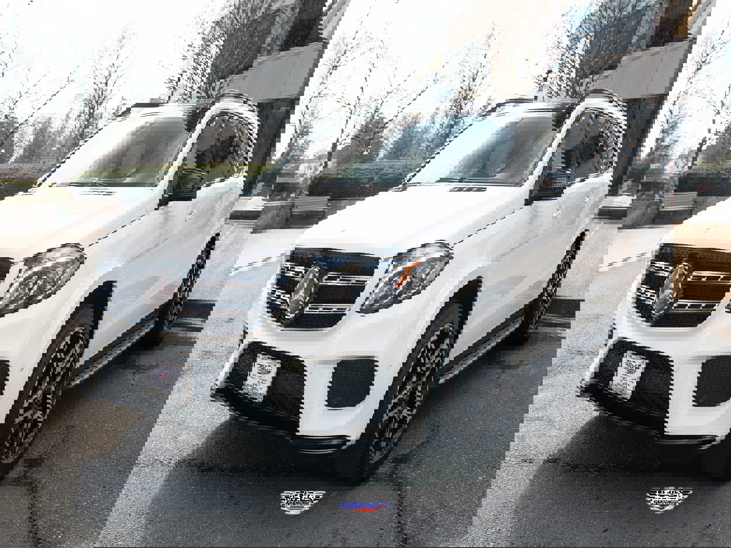 Used 2017 Mercedes-Benz GLS 550 4MATIC image 3