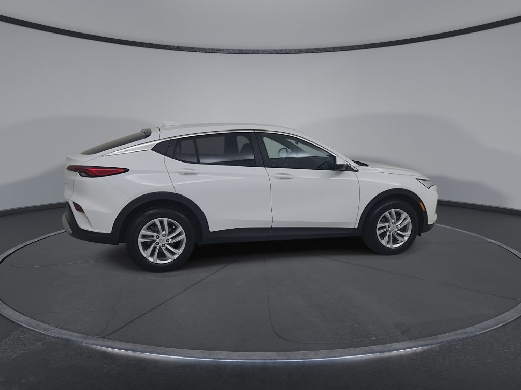 Used 2026 Buick Envista Preferred FWD image 17