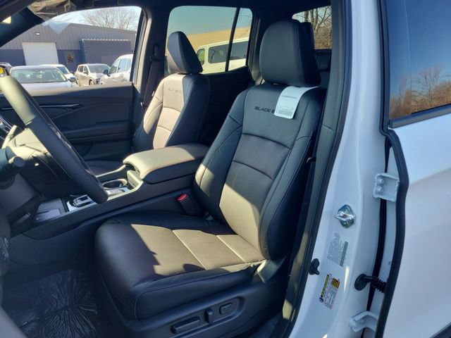 New 2026 Honda Ridgeline Black Edition image 18