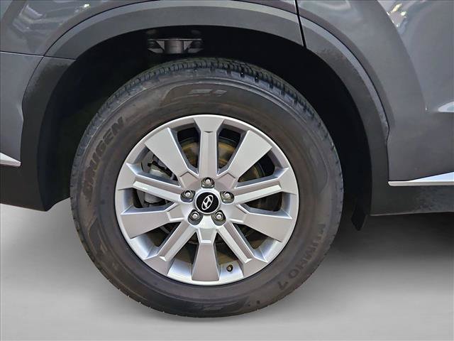 Used 2025 Hyundai Palisade SEL FWD image 19