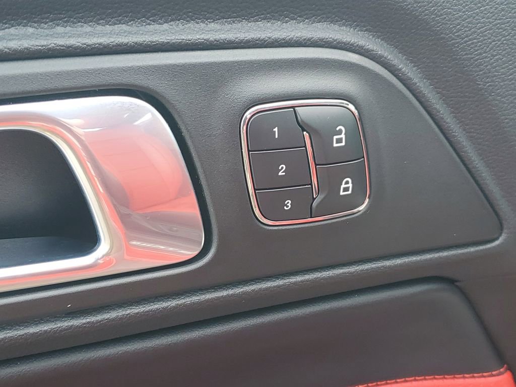 Used 2021 Ford Mustang Premium image 25