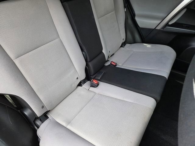 Used 2017 Toyota RAV4 XLE w/ All Weather Liner Package FWD image 6