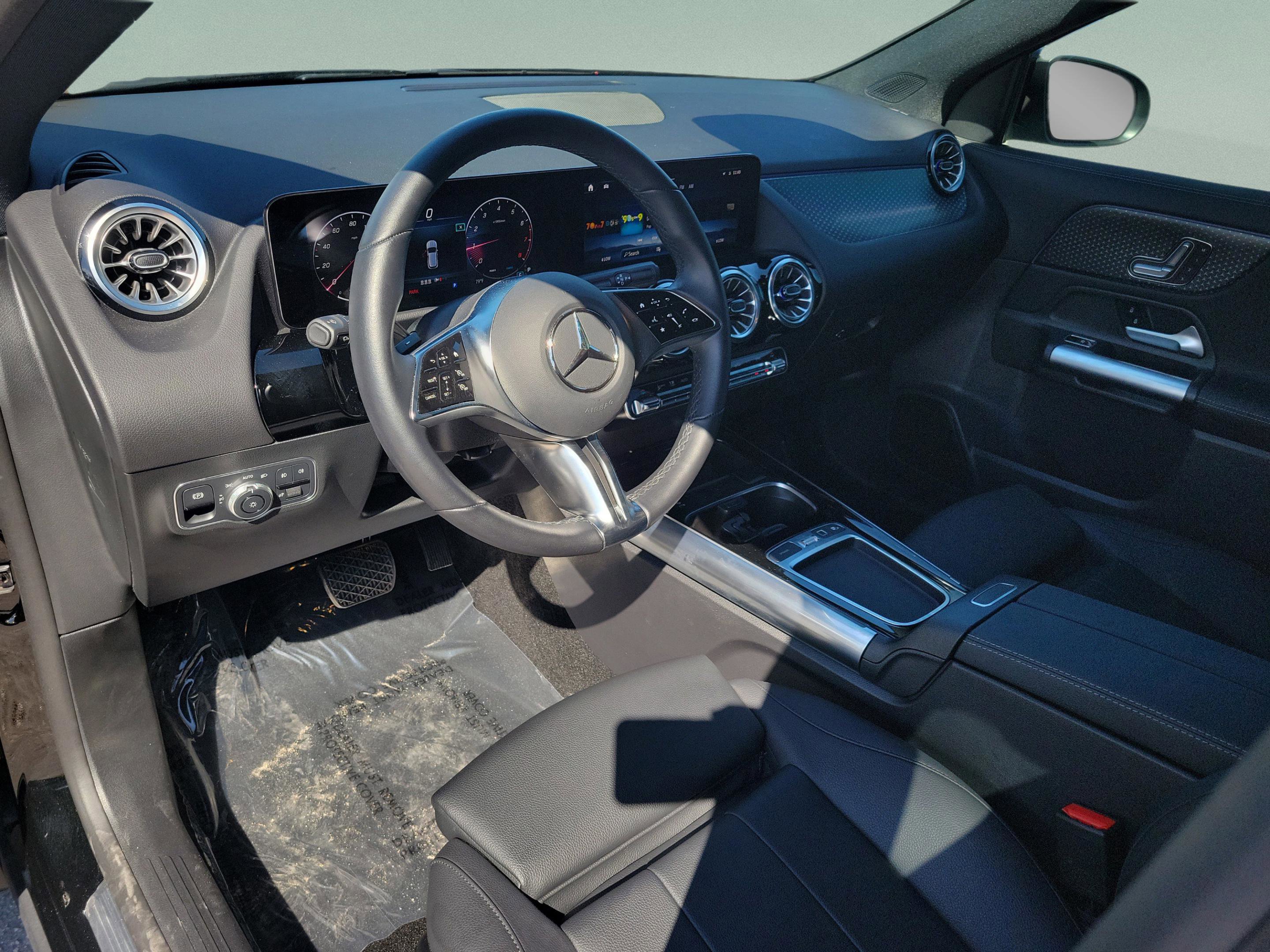 Certified 2025 Mercedes-Benz GLA 250 image 18